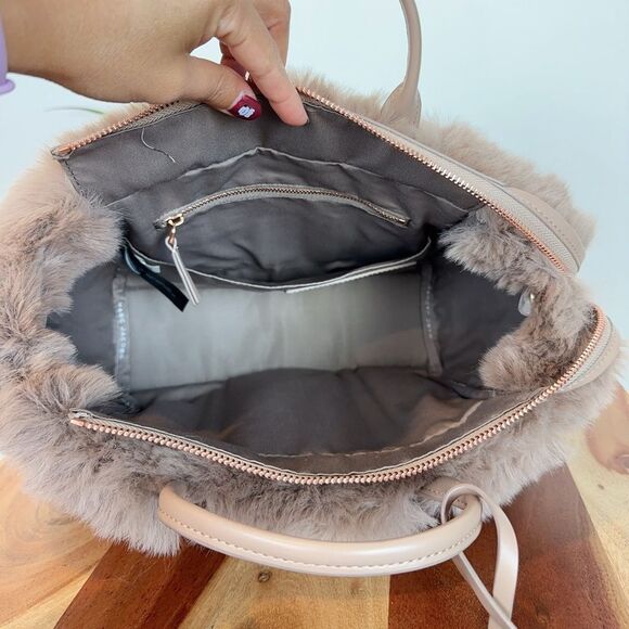 NWT Marc Jacobs Beige The Year‎ Of Rabbit Small Tote - Picture 9 of 12